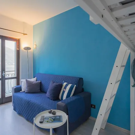 Lavarell House - View By Rent *