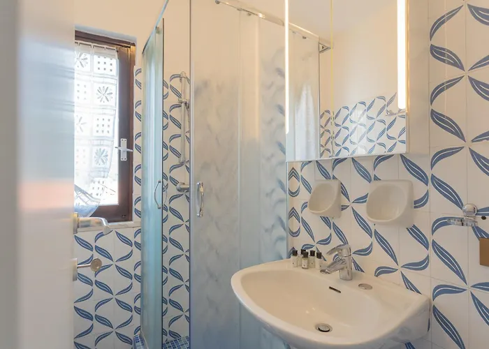 Lavarell House - View By Rent Διαμέρισμα Nesso